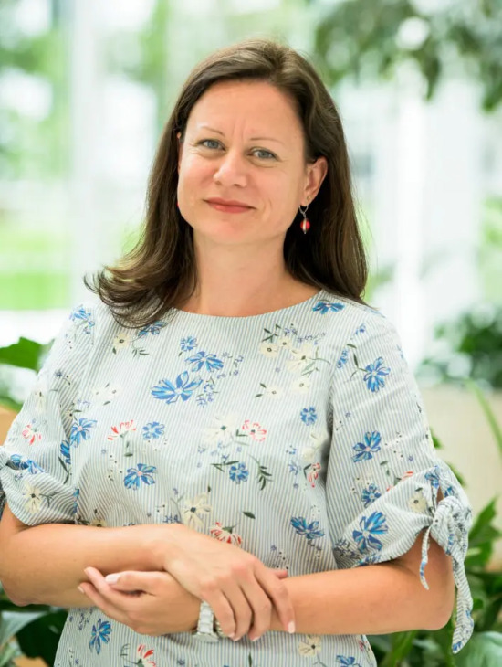 Mgr. Barbora Downes min 1